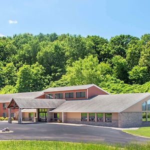 Americinn By Wyndham West Salem